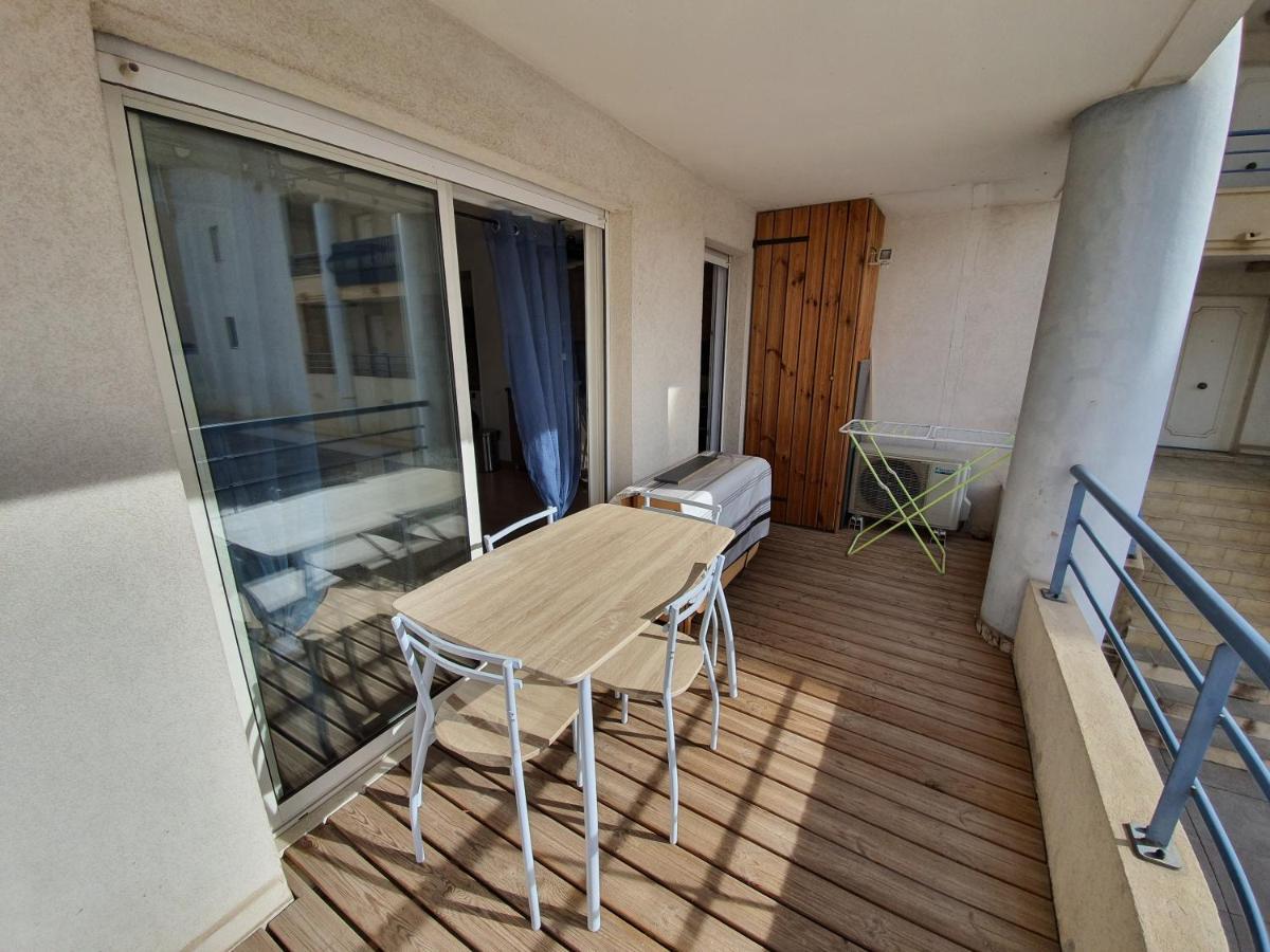 Studio Royale Marine Frejus Exterior photo